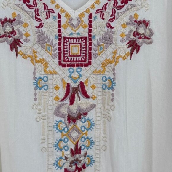 Solitaire Womens Embroidered V-Neck Tunic Top  Rayon Size Large ivory 3/4 sleeve - Picture 7 of 12